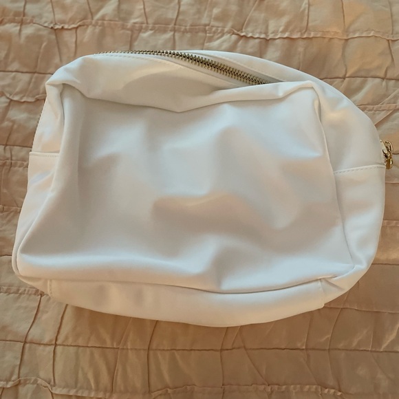 Stoney Clover Lane Disney Sensational 6 Blanc Large Pouch Customized - Picture 2 of 3